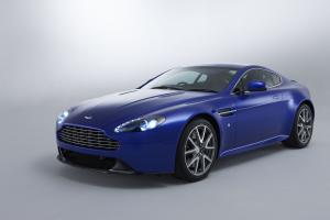 Aston Martin V8 Vantage S 2011 года